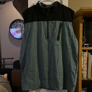 TGW EUC XL Pullover Vest